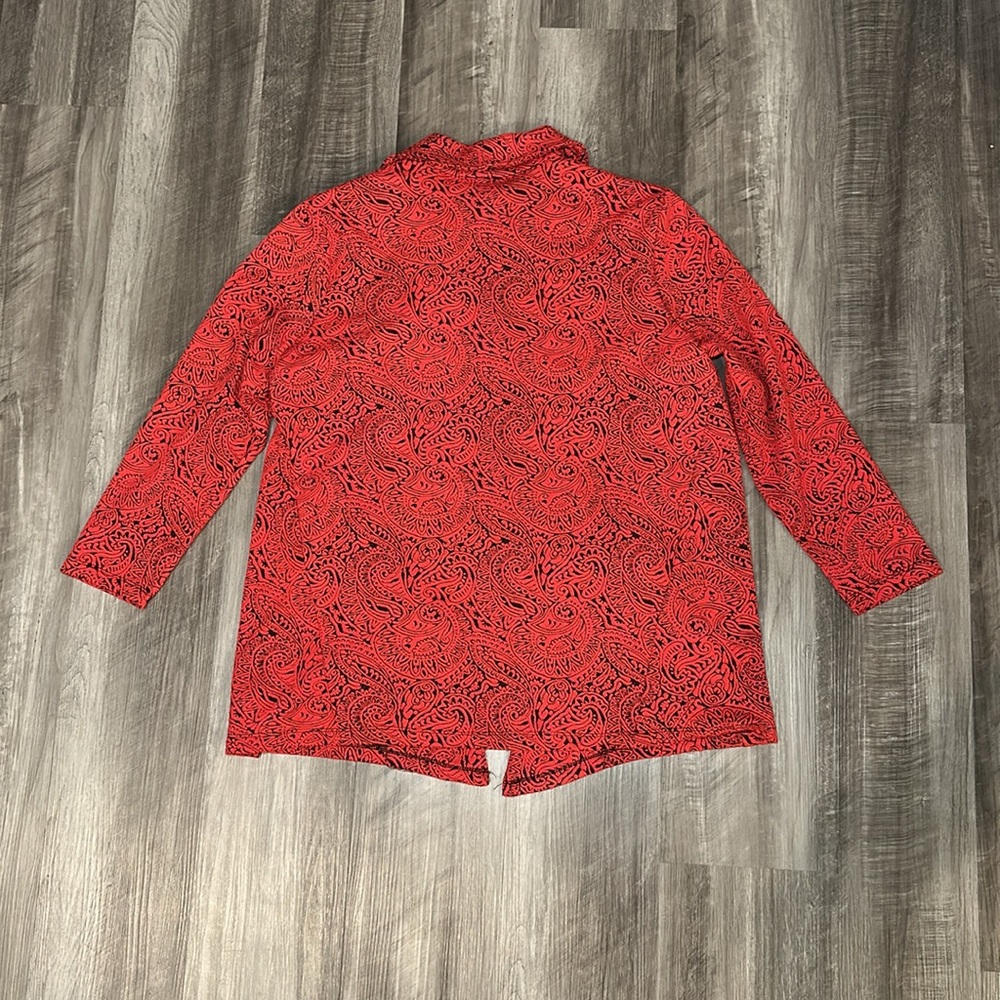 Ruby Rd. Red and Black Paisley Textured No Button Jacket - Large - Picture 2 of 7